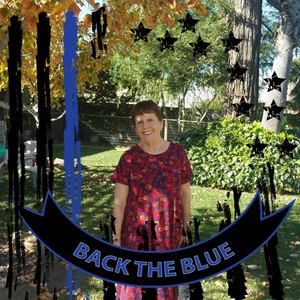 Meet your Posher, Lonni